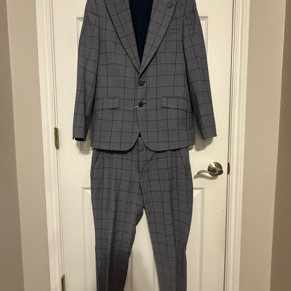 Express Suit Men’s Blue / Gray Plaid